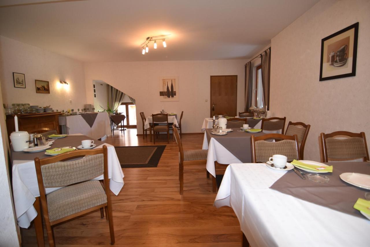Deutsches Haus Garni